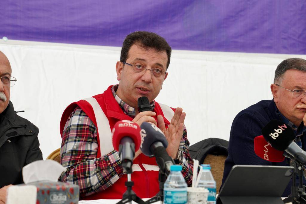 İmamoğlu: Her şeyi rant gibi malzeme biçimine dönüştürürsek insanı insan olmaktan, devleti devlet olmaktan uzaklaştırırız 4